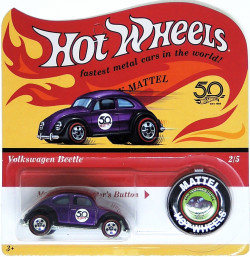 HOT WHEELS - Volkswagen Beetle + sběratelský odznak