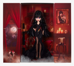 Monster High Skullector Elvira, rok 2023