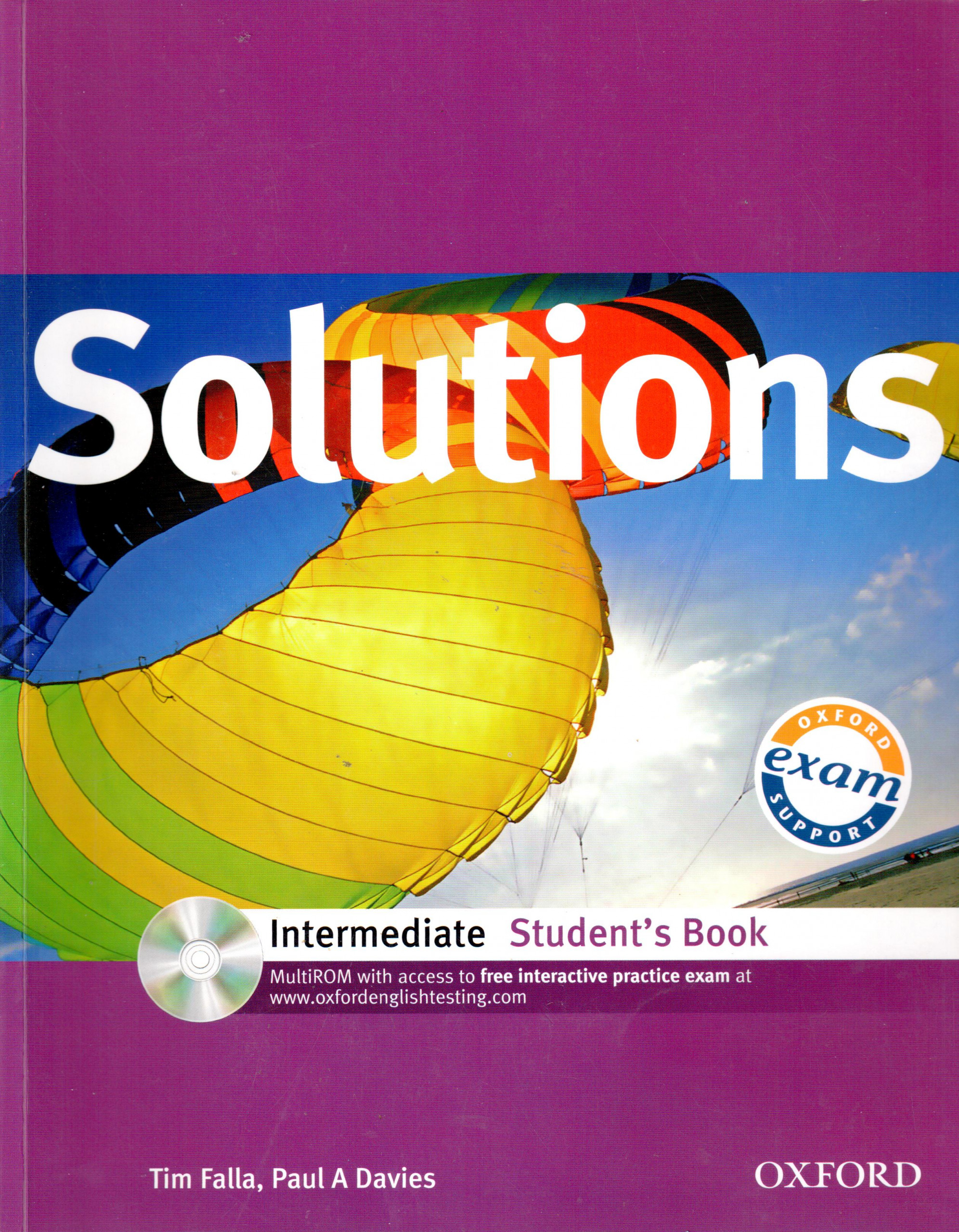 Solutions: Intermediate Student Book with MultiROM Pack - Náhled učebnice