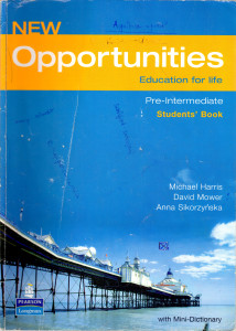 New Opportunities : Pre-intermediate Student's Book